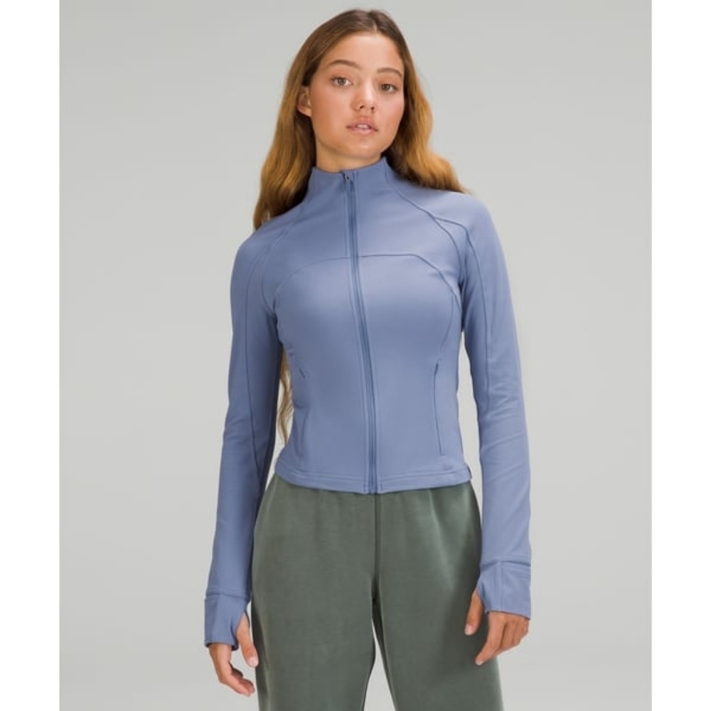 Lululemon 14 Cropped Define Jacket - image 2